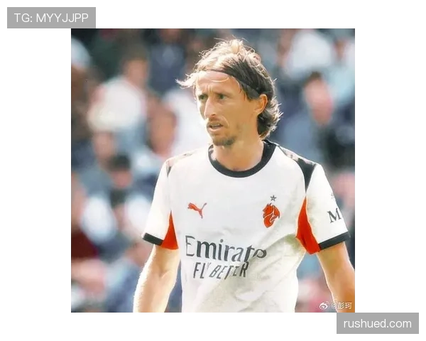 接管中场莫德里奇本赛季直塞撕防线胜过上赛季