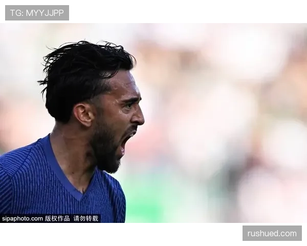 瓦伦西亚近期保级形势变化：能否摆脱风险仍需关键战检验